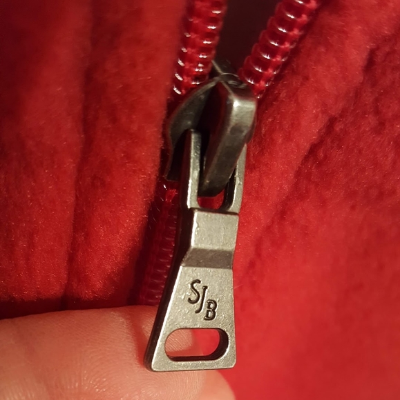 ST. John's Bay M Fleece red vest navy colar VGUC! - Picture 6 of 8